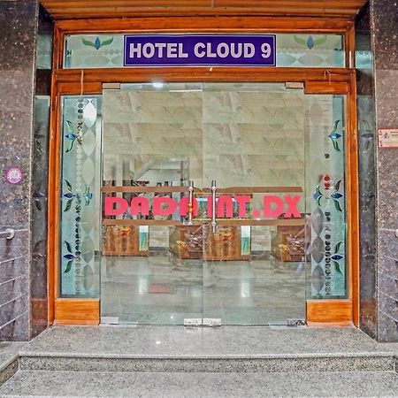 Oyo 88326 Hotel Cloud 9 New Delhi Exteriör bild